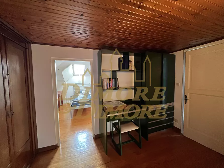 Immagine 39 di Villa in vendita  in Viale Garibaldi 68 a Maccagno Con Pino E Veddasca