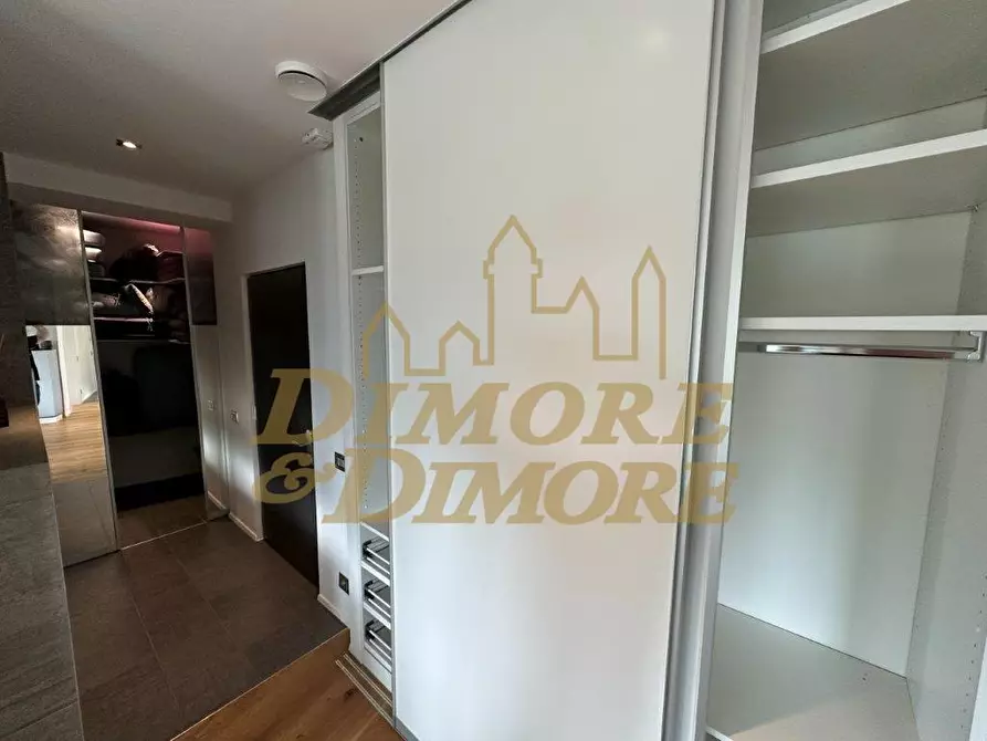 Immagine 43 di Villa in vendita  a Cannobio