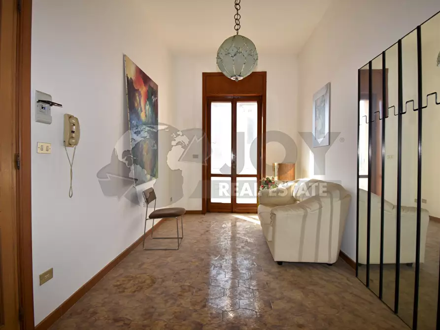 Immagine 21 di Appartamento in vendita  in via maremonti 50 a Campi Salentina