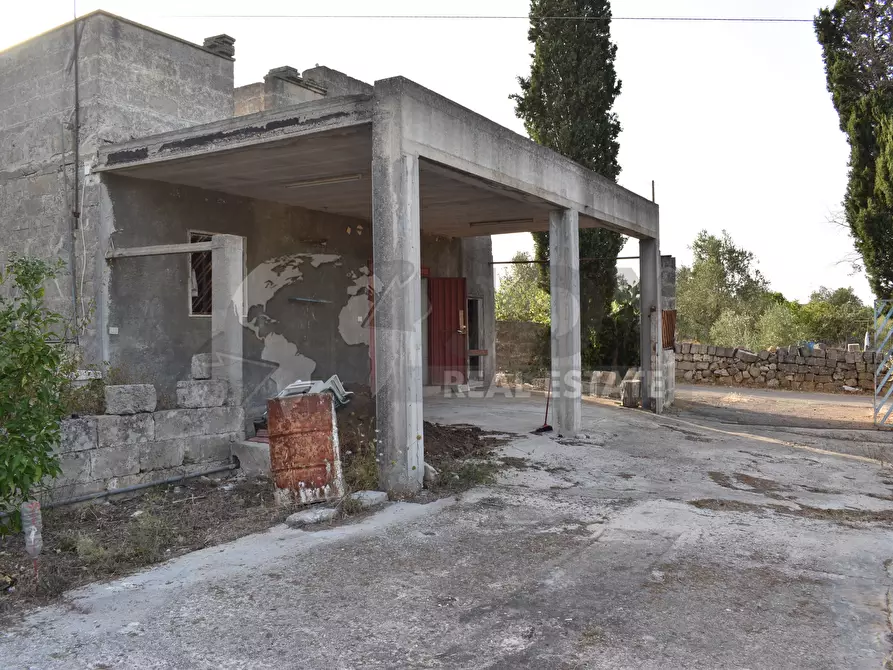 Immagine 14 di Villa in vendita  in Strada Comunale Castello Forcignano 26 a Galatone