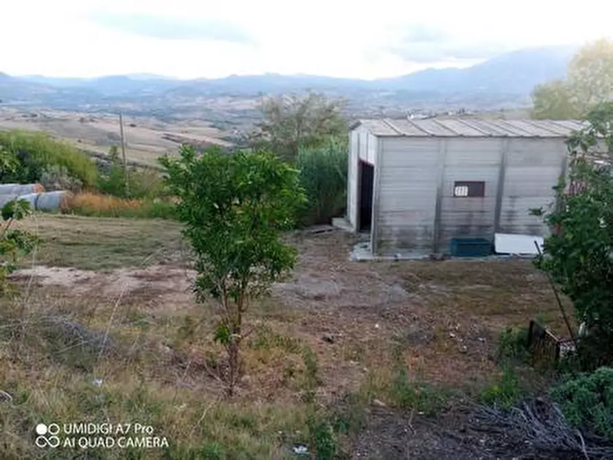 Immagine 36 di Rustico / casale in vendita  in VIA DE THOMASSIS a Castel Frentano