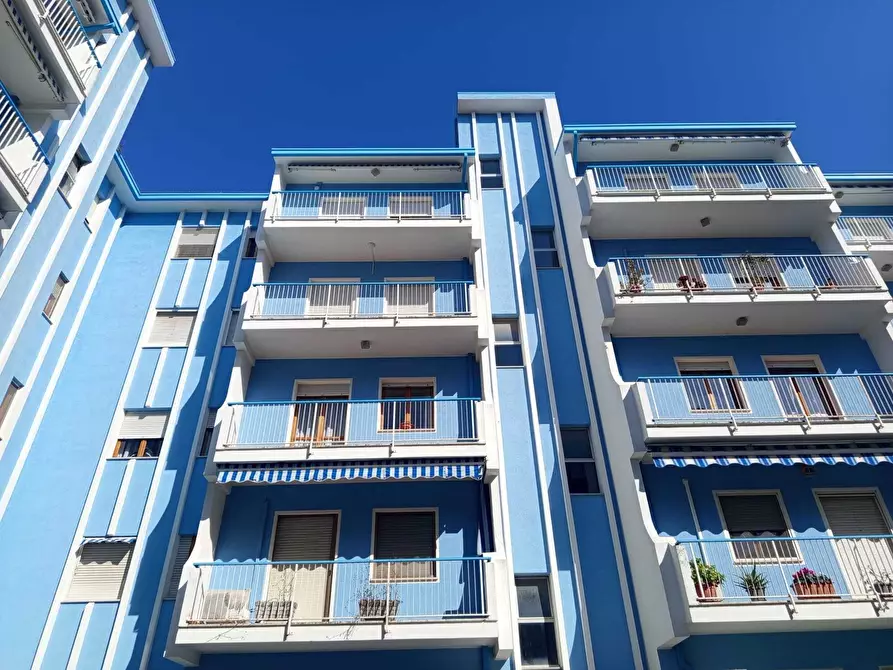 Immagine 48 di Quadrilocale in affitto  in Via Francesco Brasile a Lanciano