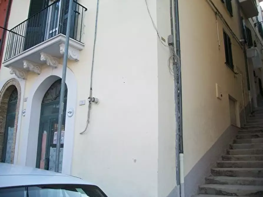 Immagine 18 di Locale commerciale in affitto  in VIA VALERA a Lanciano