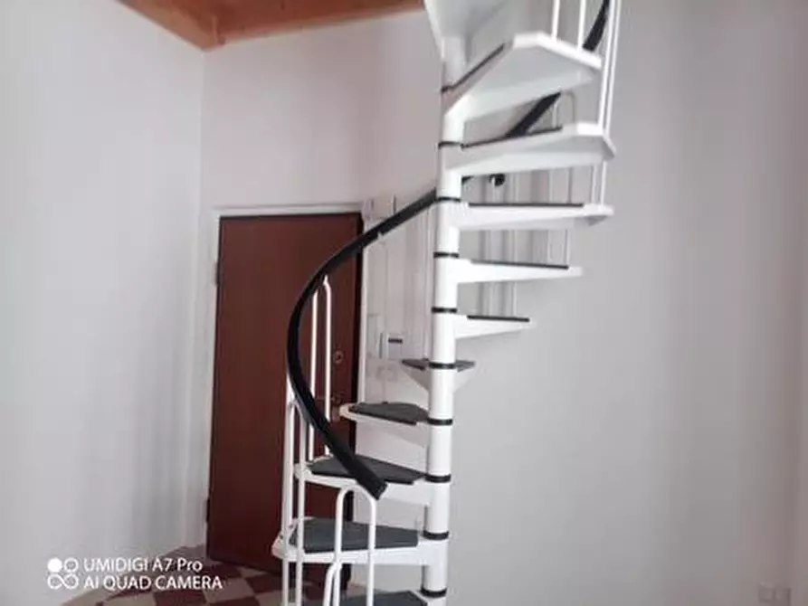 Immagine 33 di Quadrilocale in vendita  in VIA CORSEA a Lanciano