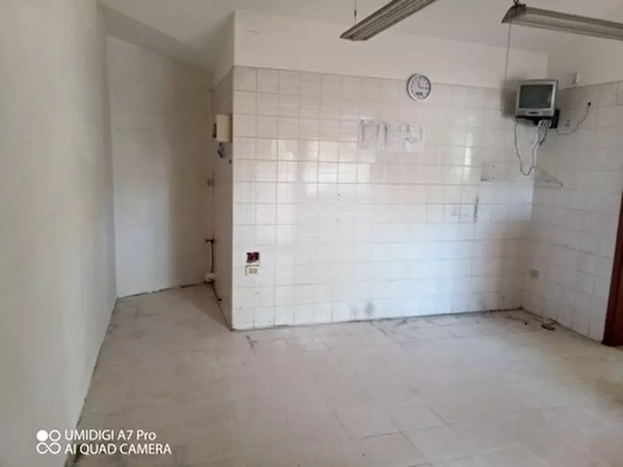 Immagine 5 di Locale commerciale in affitto  in CONRìTRADA VILLA MARTELLI a Lanciano