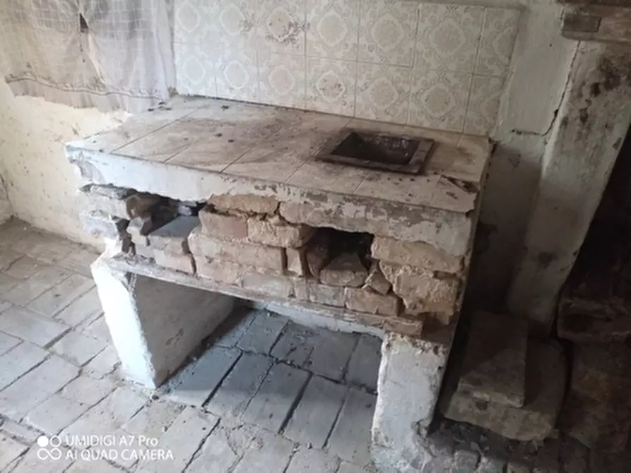 Immagine 5 di Porzione di casa in vendita  in VIA DEI SOSPIRI a Treglio