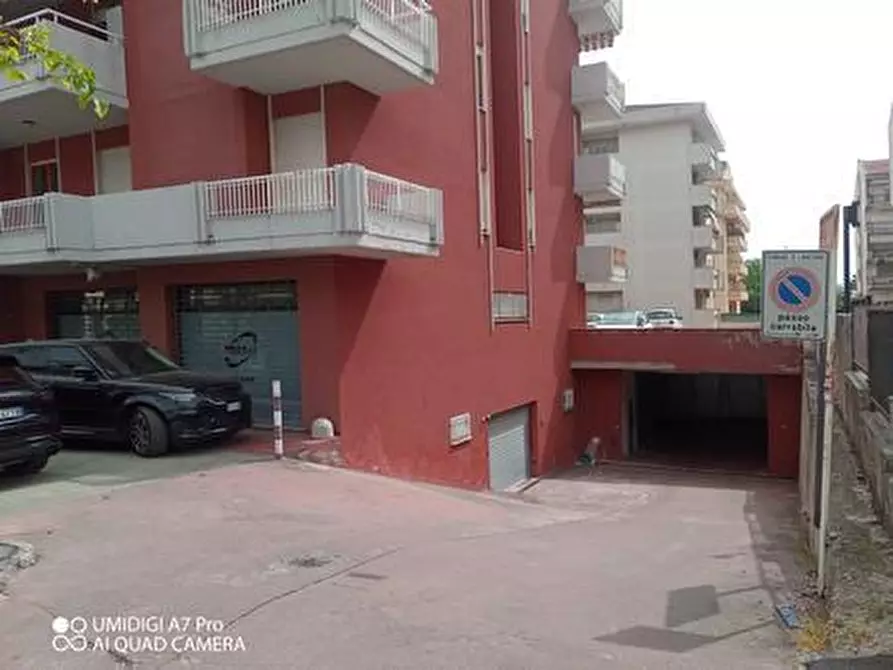 Immagine 8 di Magazzino in vendita  in VIA MARTIRI VI OTTOBRE a Lanciano