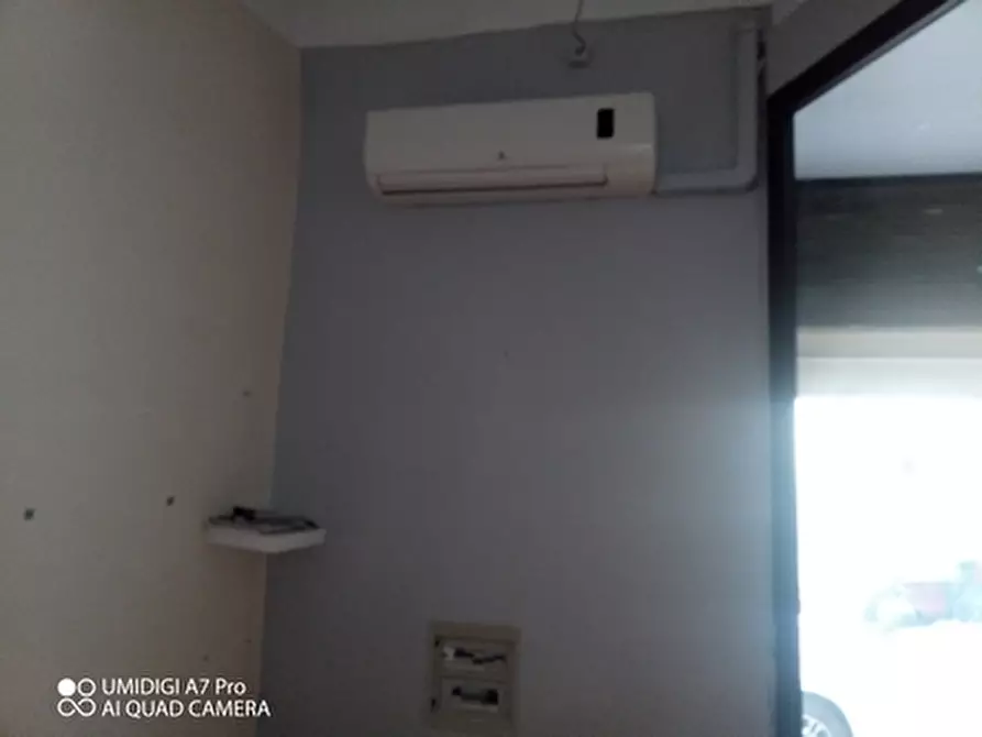 Immagine 12 di Locale commerciale in vendita  in CORSO ROMA a Lanciano