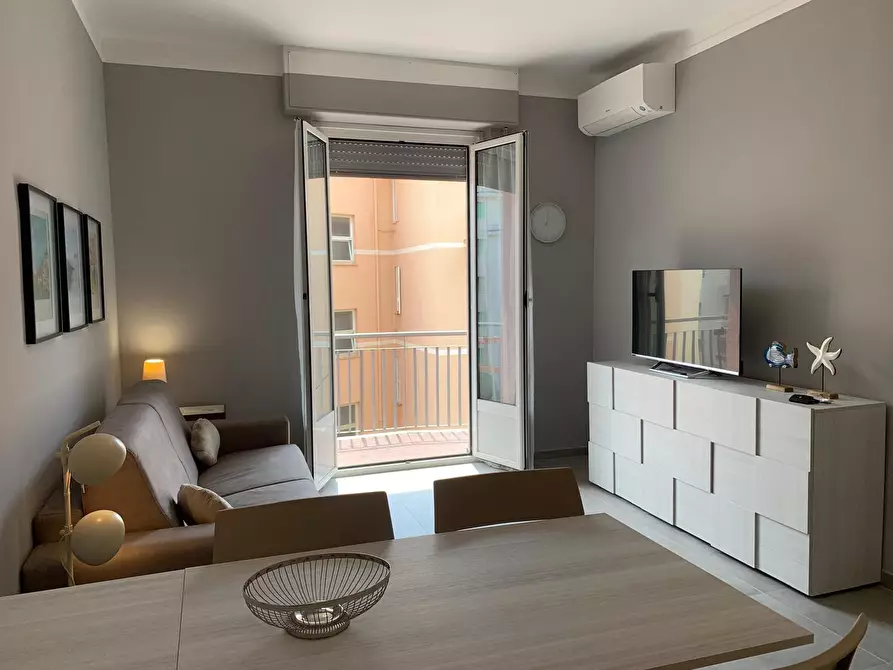 Immagine 3 di Bilocale in vendita  in Via Leonardo da Vinci a Alassio