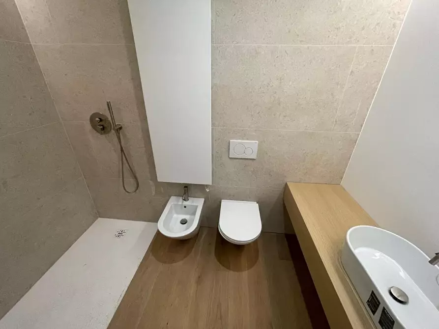 Immagine 5 di Trilocale in vendita  in vicino stazione a Alassio