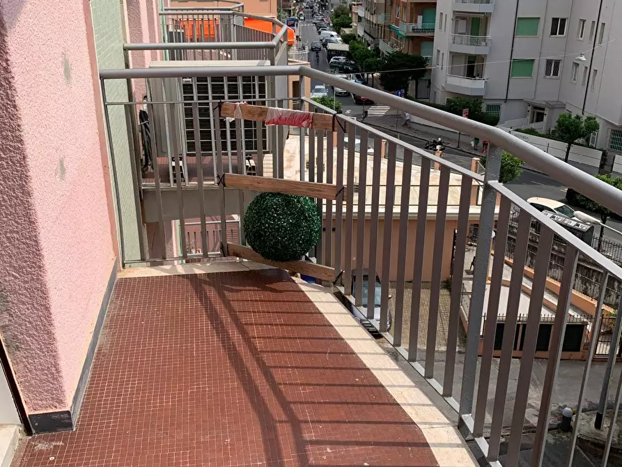 Immagine 2 di Bilocale in vendita  in Via Leonardo da Vinci a Alassio