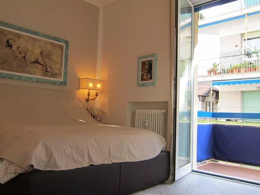 Immagine 10 di Trilocale in vendita  a Alassio