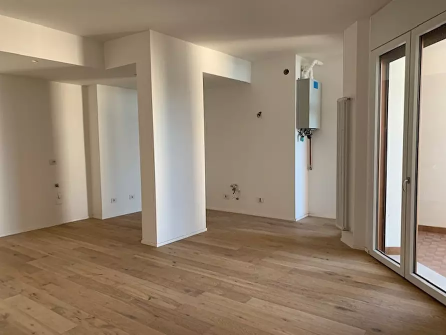 Immagine 4 di Pentalocale in vendita  in C.so Europa a Alassio