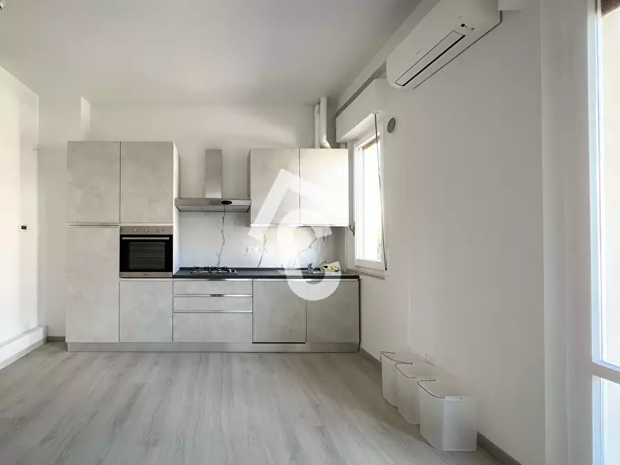 Immagine 3 di Quadrilocale in affitto  a Jesi