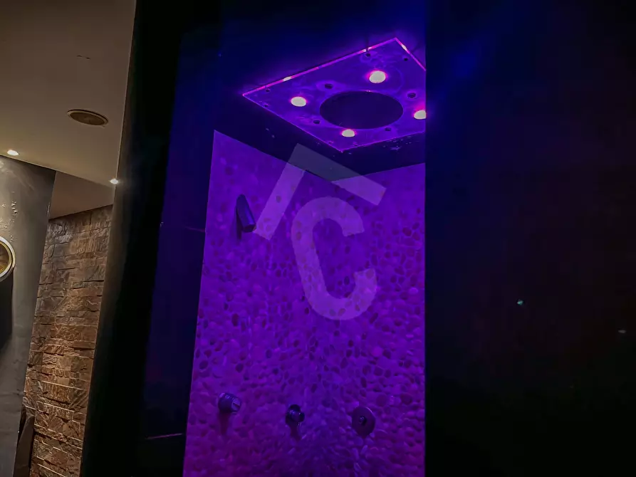 Immagine 13 di Attività commerciale in vendita  a Castelplanio