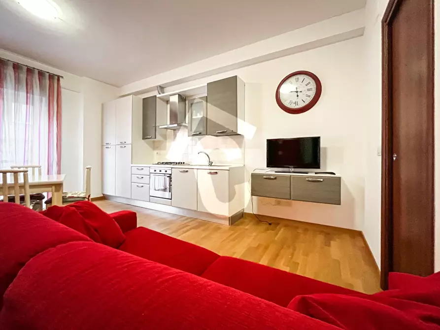 Immagine 2 di Appartamento in vendita  a Jesi