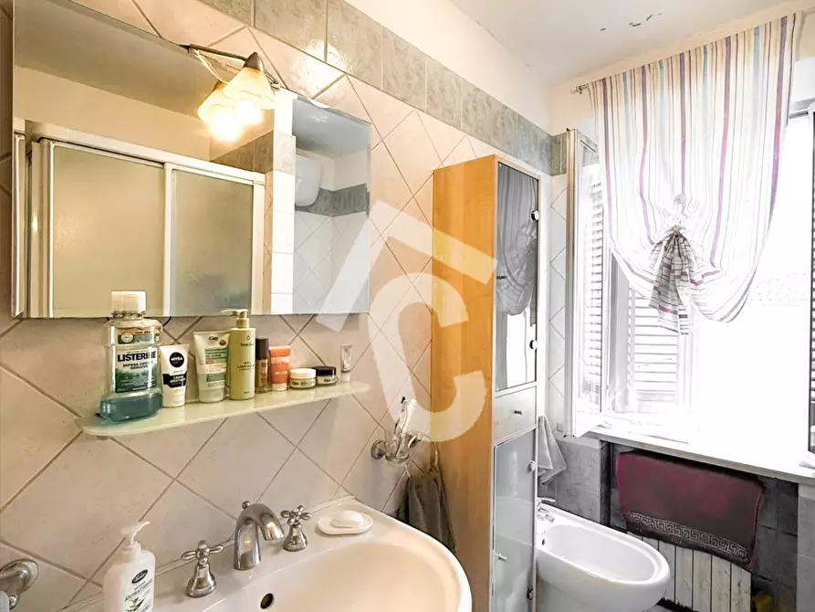 Immagine 10 di Appartamento in vendita  a Jesi