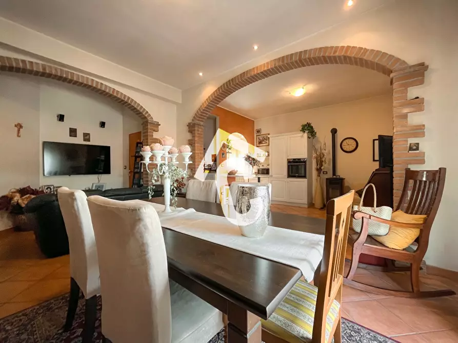 Immagine 1 di Quadrilocale in affitto  a Maiolati Spontini