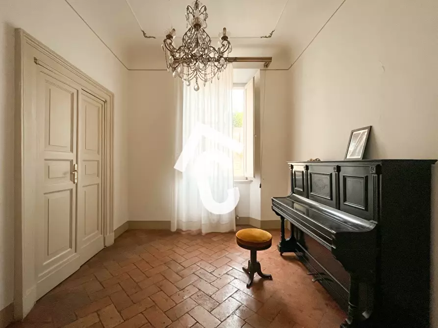 Immagine 16 di Appartamento in vendita  a Jesi