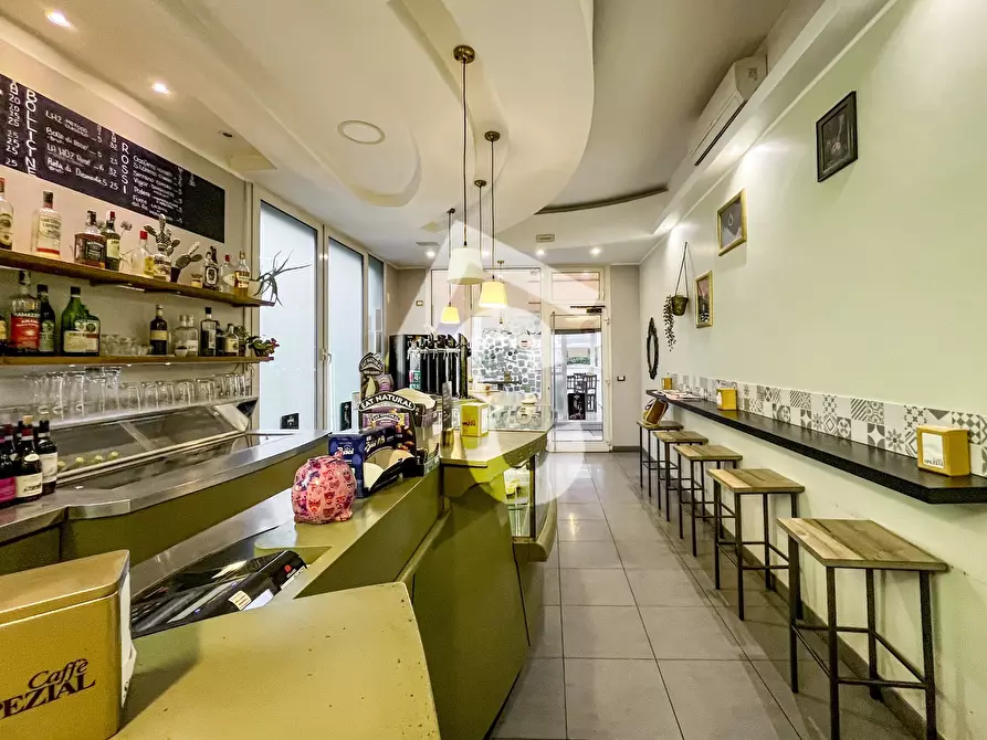 Immagine 6 di Bar / Ristorante in vendita  a Jesi