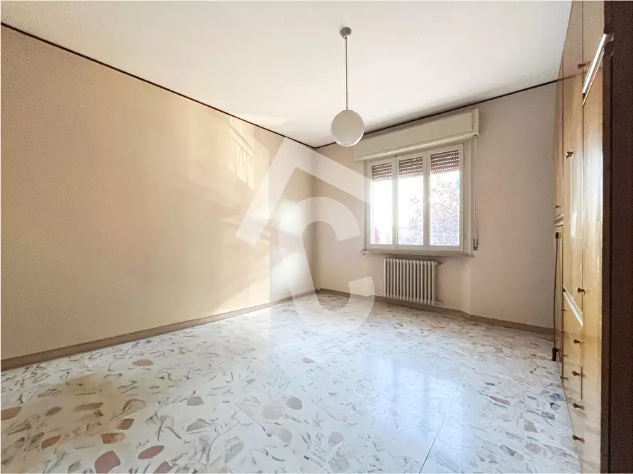 Immagine 3 di Appartamento in vendita  a Jesi