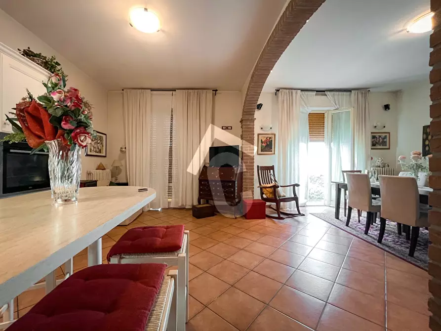 Immagine 3 di Quadrilocale in affitto  a Maiolati Spontini