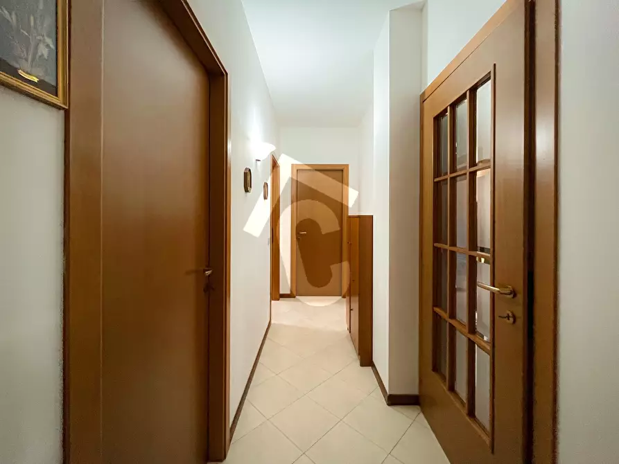 Immagine 8 di Appartamento in vendita  a Jesi