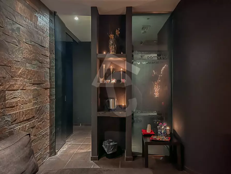 Immagine 15 di Attività commerciale in vendita  a Castelplanio