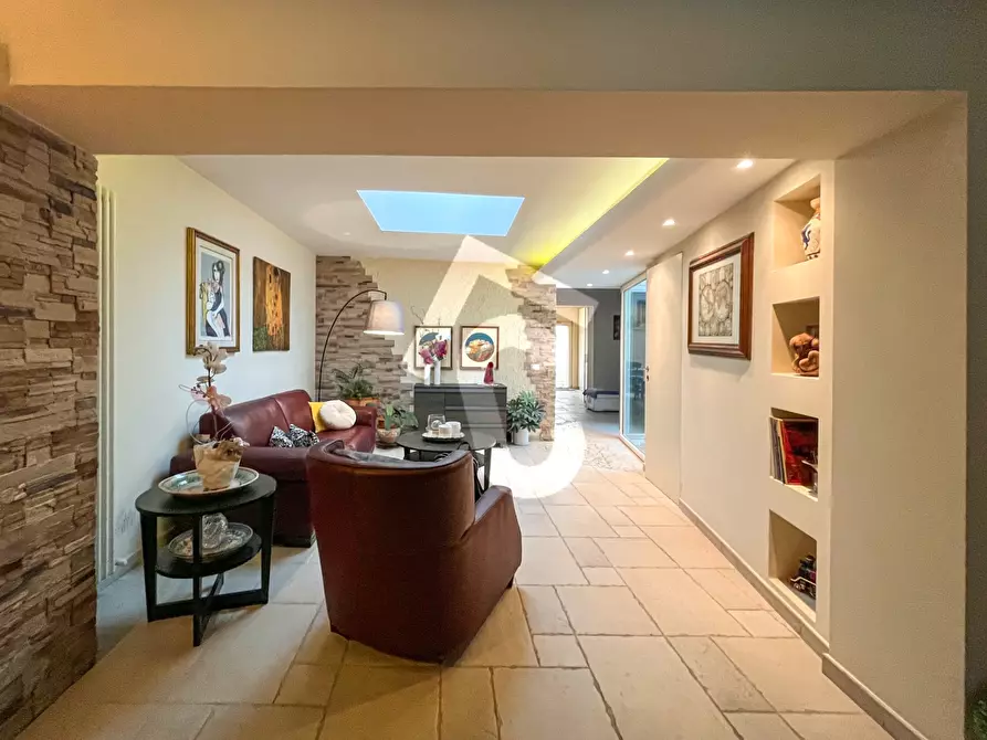 Immagine 5 di Appartamento in vendita  a Jesi