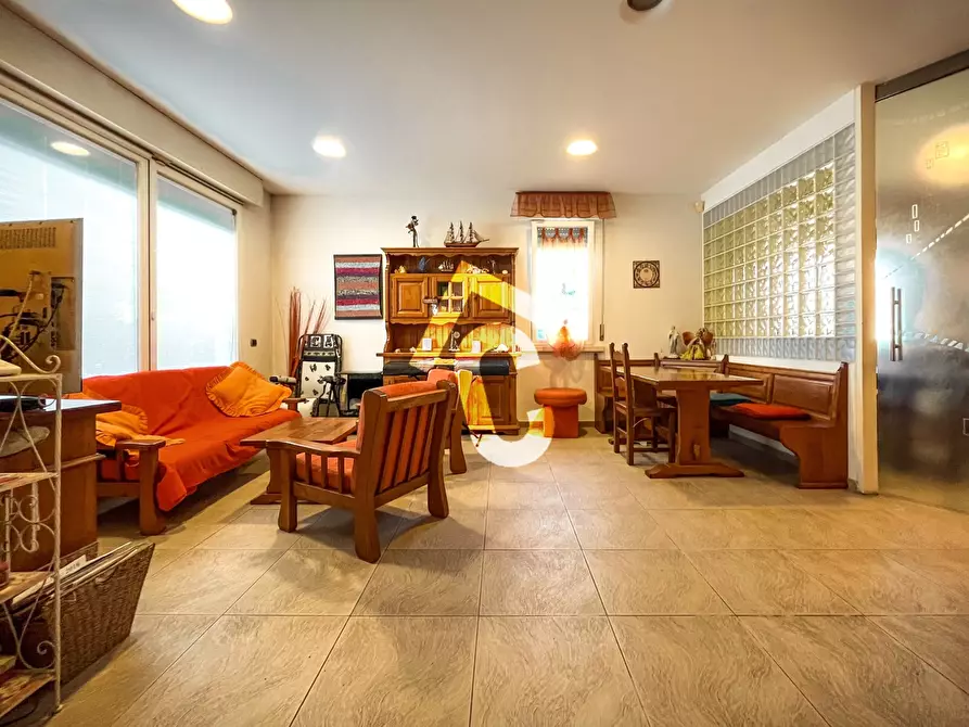 Immagine 4 di Casa indipendente in vendita  a Castelplanio