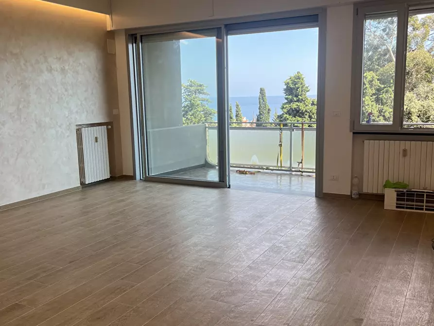Immagine 6 di Trilocale in vendita  in Via della Pineta a Finale Ligure