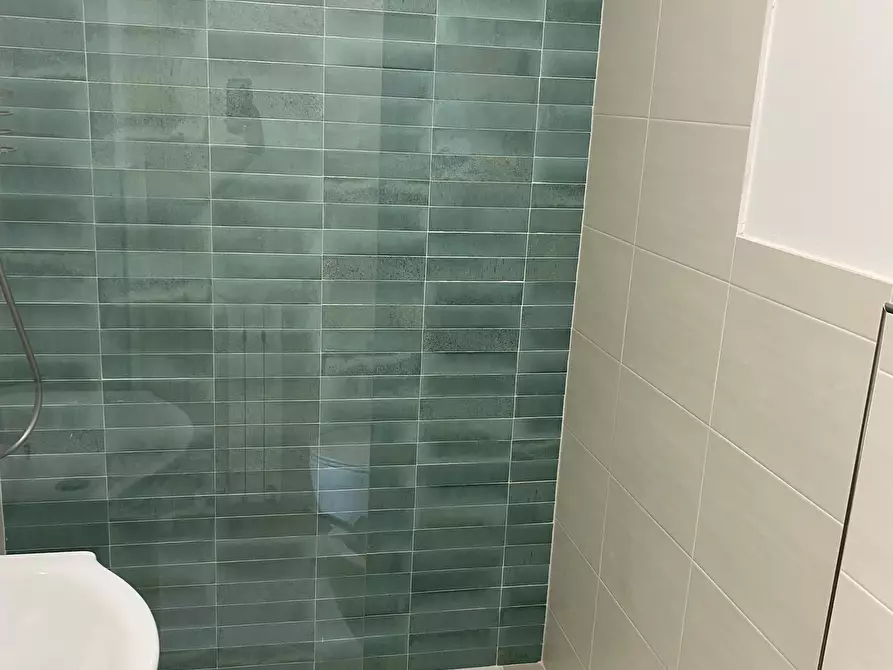 Immagine 10 di Monolocale in affitto  in Piazza Vittorio Emanuele II 5 a Finale Ligure