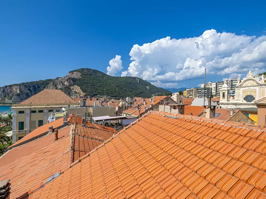 Immagine 26 di Bilocale in affitto  in Piazza Vittorio Emanuele II a Finale Ligure