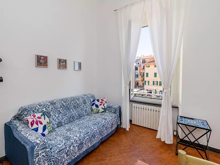 Immagine 5 di Trilocale in affitto  in Piazza Vittorio Emanuele II 5 a Finale Ligure