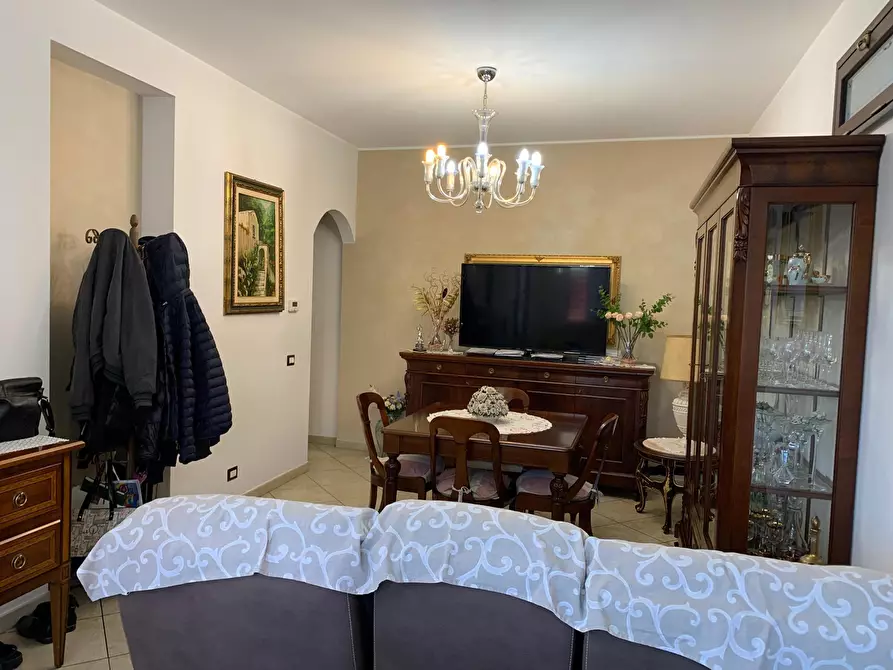 Immagine 6 di Villa in vendita  a Mascalucia