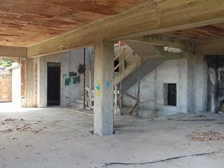 Immagine 13 di Casa indipendente in vendita  a Pedara