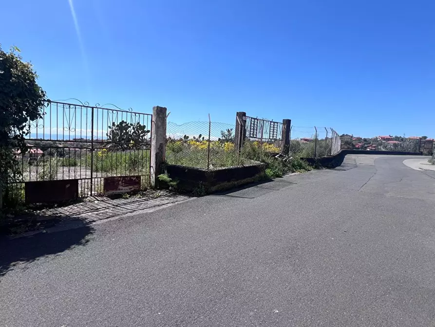 Immagine 6 di Terreno agricolo in vendita  a Tremestieri Etneo
