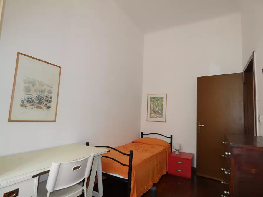 Immagine 11 di Trilocale in affitto  in Piazza di Santa Brigida 17 a Genova