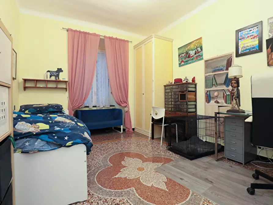 Immagine 31 di Quadrilocale in vendita  in Via Caffaro 31 a Genova
