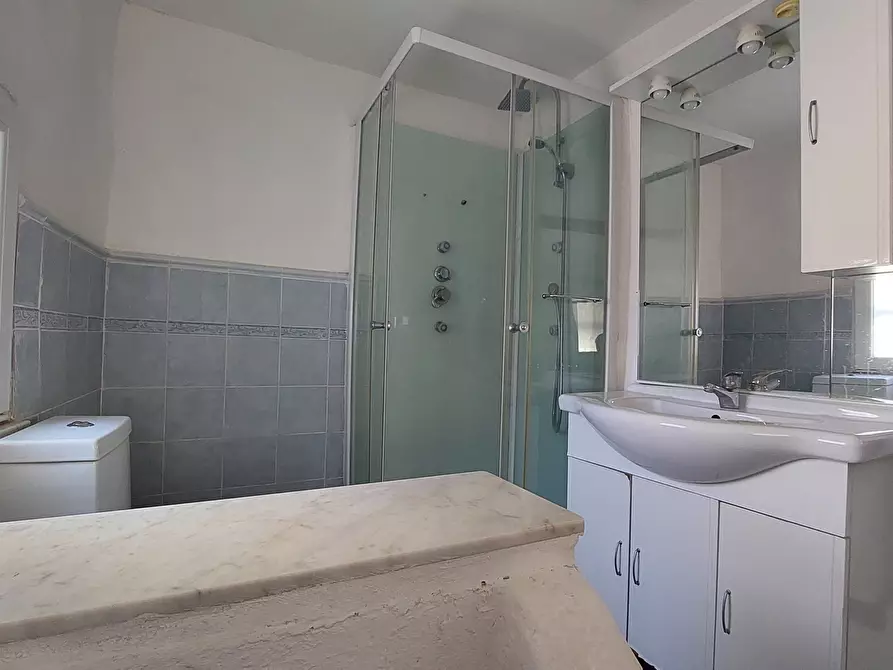 Immagine 19 di Bilocale in vendita  in Vico Squarciafico a Genova