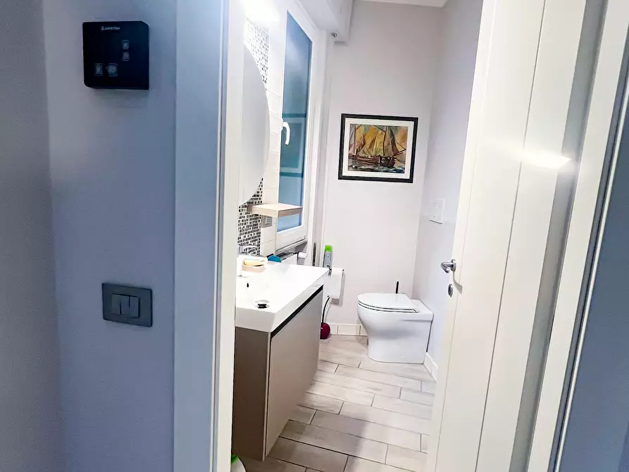 Immagine 9 di Appartamento in vendita  in Via Sessarego a Bogliasco