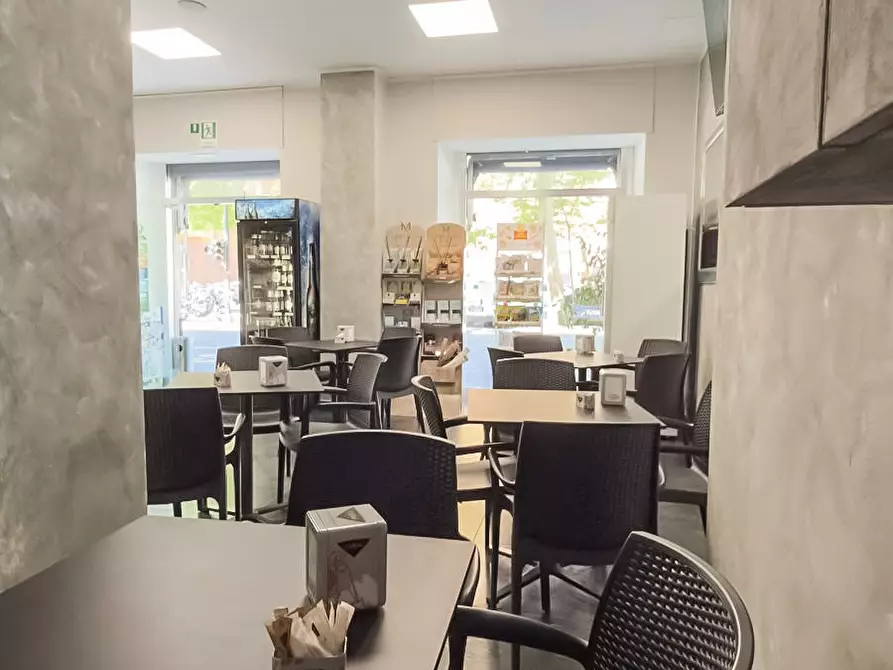 Immagine 20 di Bar / Ristorante in vendita  in Corso Sardegna 313 - 315 a Genova