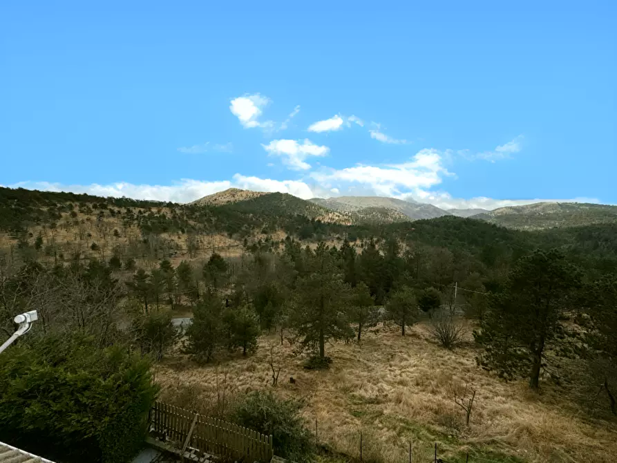 Immagine 3 di Casa semindipendente in vendita  a Ceranesi