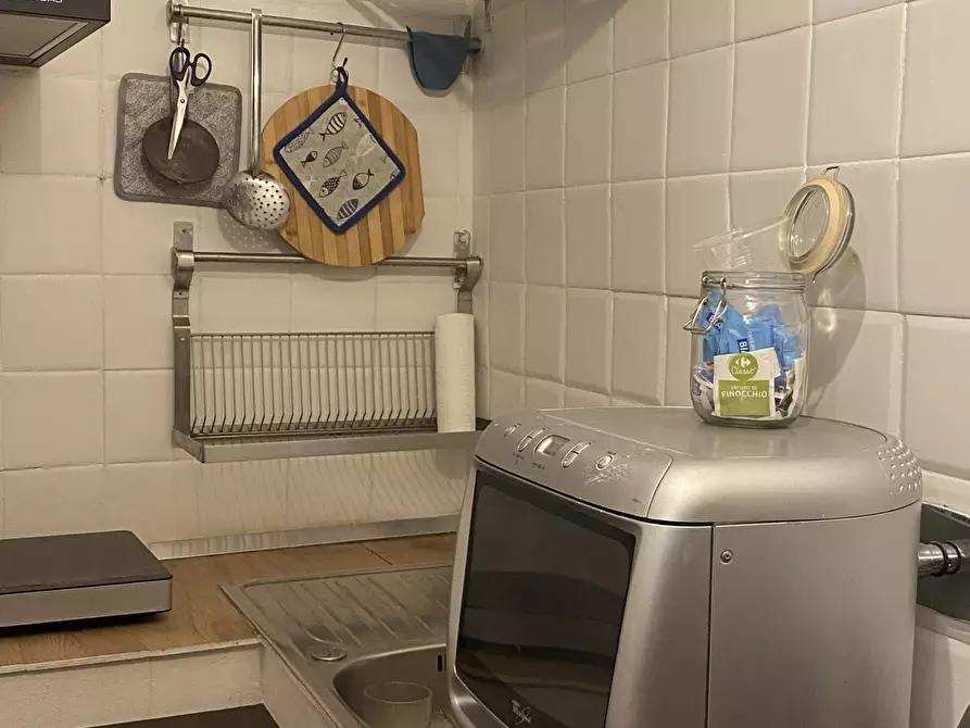 Immagine 14 di Appartamento in affitto  a Genova