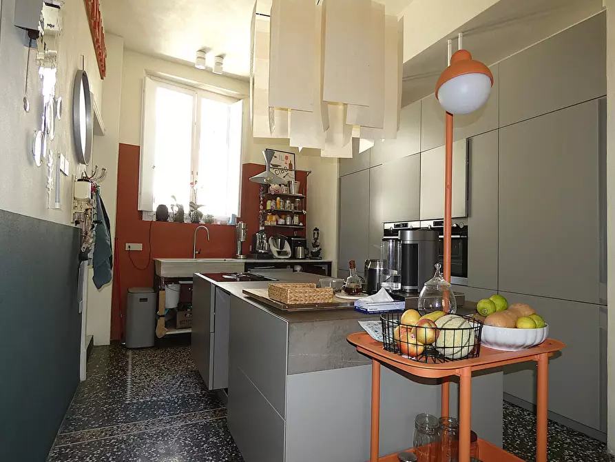 Immagine 9 di Appartamento in vendita  in Campetto 8A a Genova