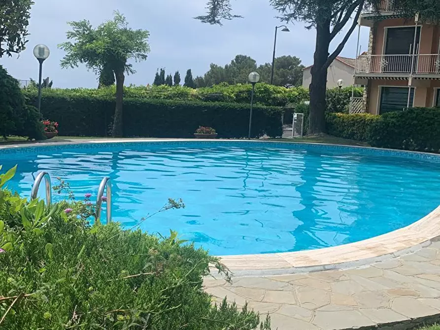 Immagine 1 di Appartamento in vendita  in Via Mulinetti 48 a Recco