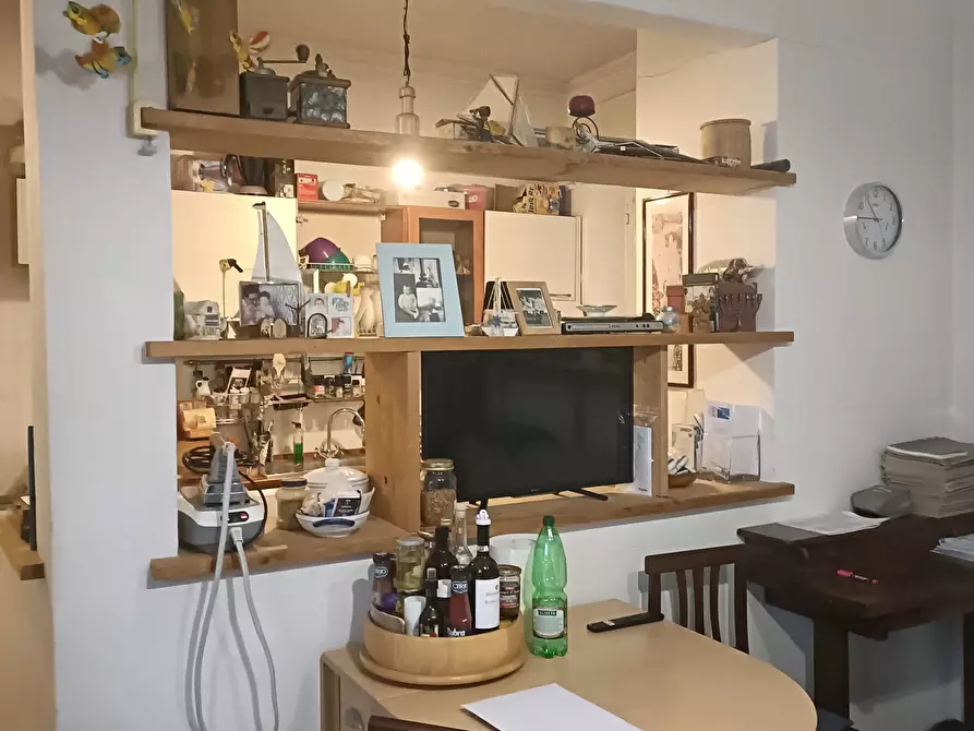 Immagine 17 di Bilocale in vendita  in Via Mantova 15 a Genova