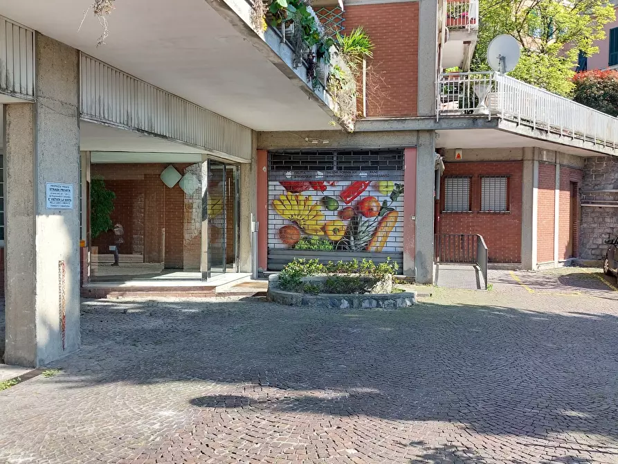 Immagine 50 di Trilocale in vendita  in Via Domenico Chiodo 25 a Genova