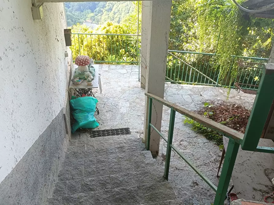Immagine 7 di Casa bifamiliare in vendita  in Via Gino Pellegrini 14 a Varazze