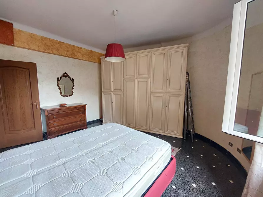 Immagine 18 di Trilocale in vendita  in Passo della Zebra a Genova